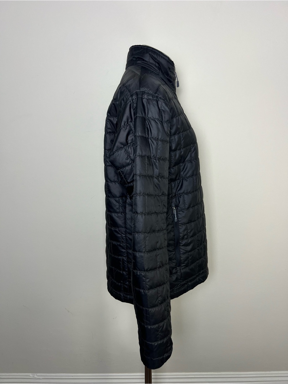 Patagonia Nano Puff Jacket Mens Medium Black Full Zip Insulated Outdoor EUC - Picture 5 of 11